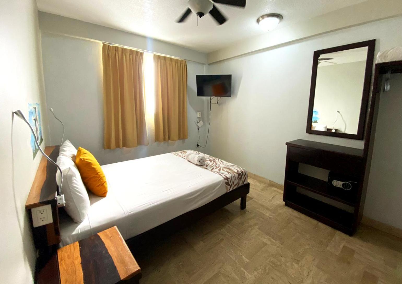 "5Th Av" Sol Del Caribe Apart Hotel (Adults Only) Playa del Carmen Exteriér fotografie